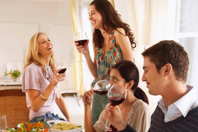 Tips for Entertaining in Your Apartment Home